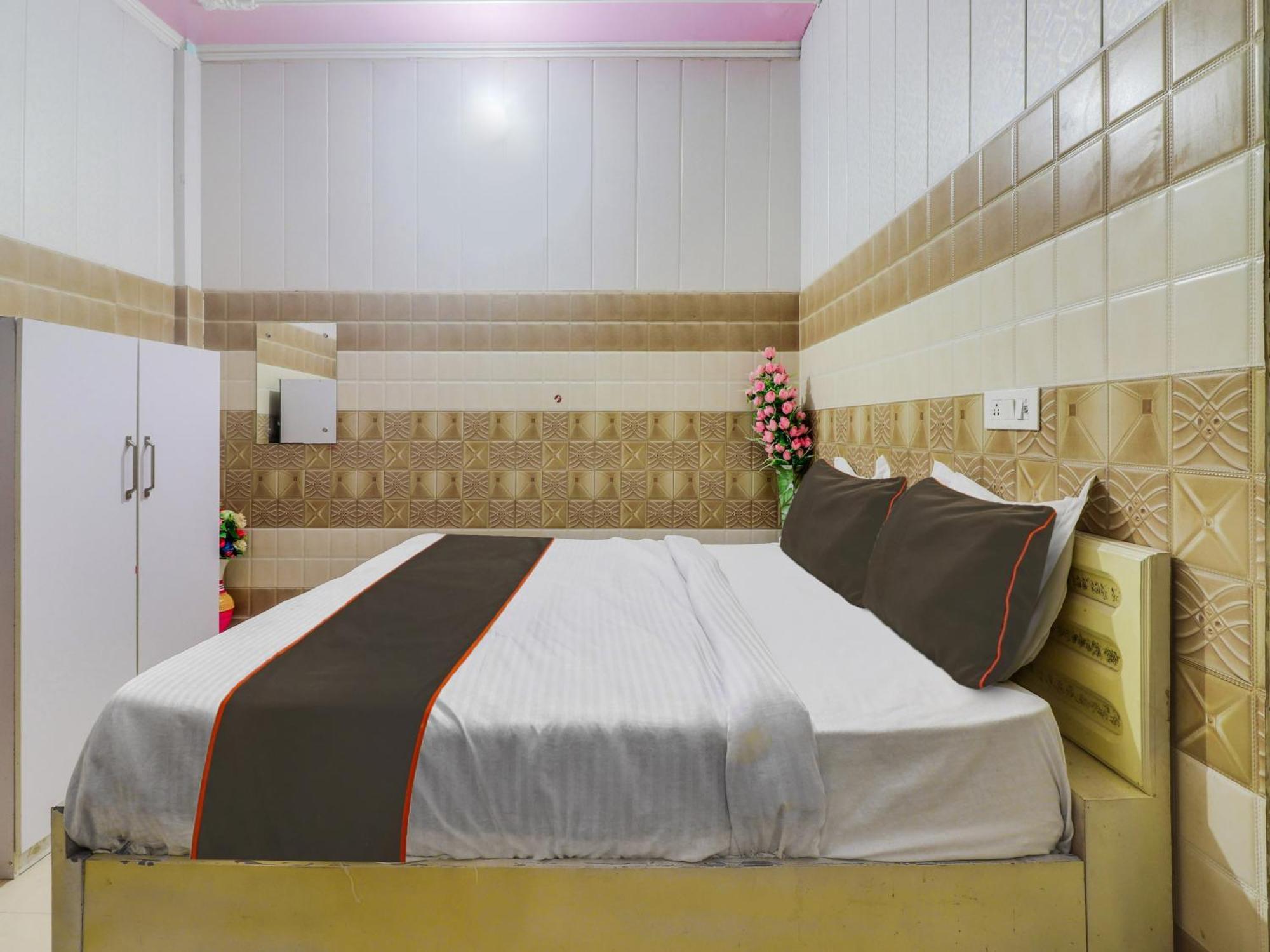 Collection O Paradise And Restaurant Hotel Kashipur Luaran gambar