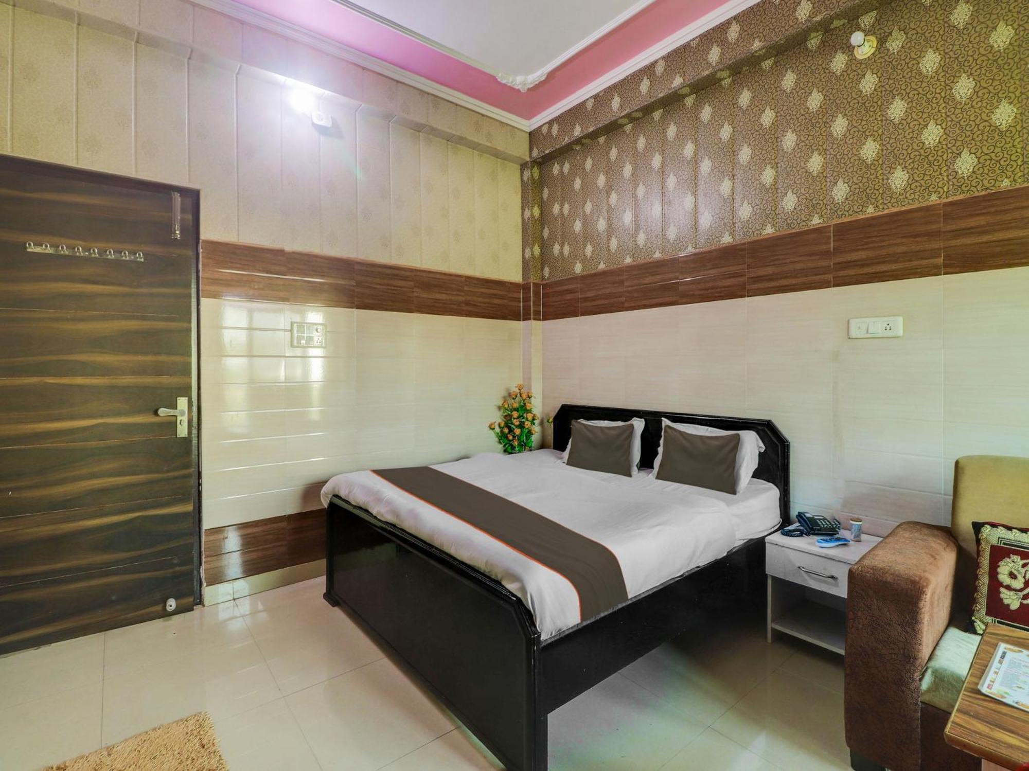 Collection O Paradise And Restaurant Hotel Kashipur Luaran gambar