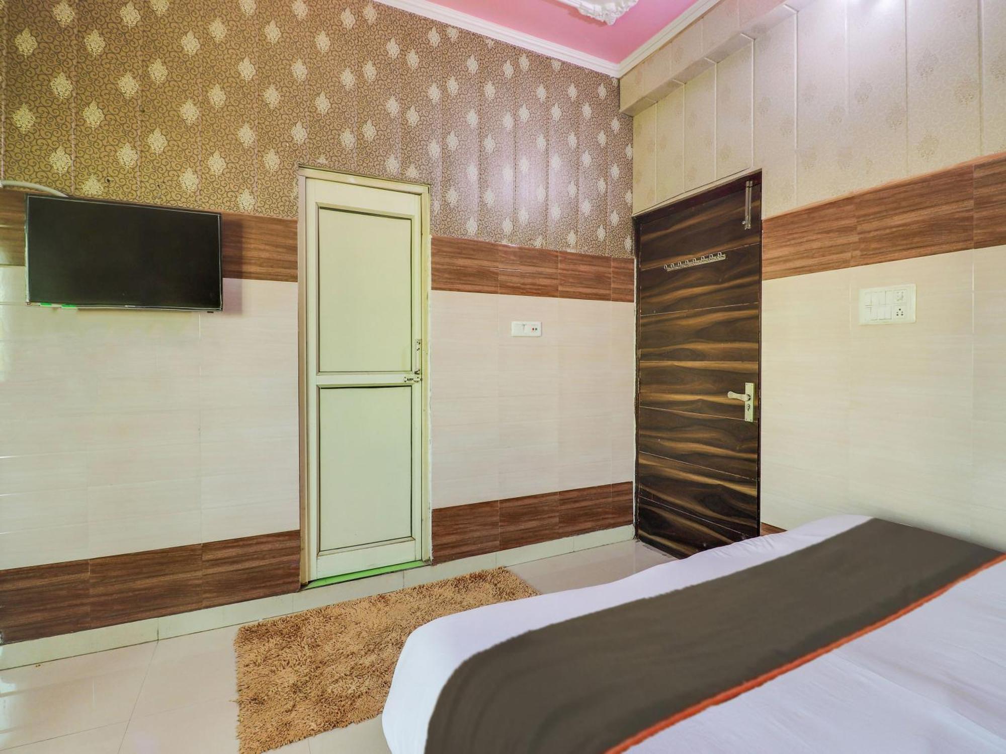 Collection O Paradise And Restaurant Hotel Kashipur Luaran gambar