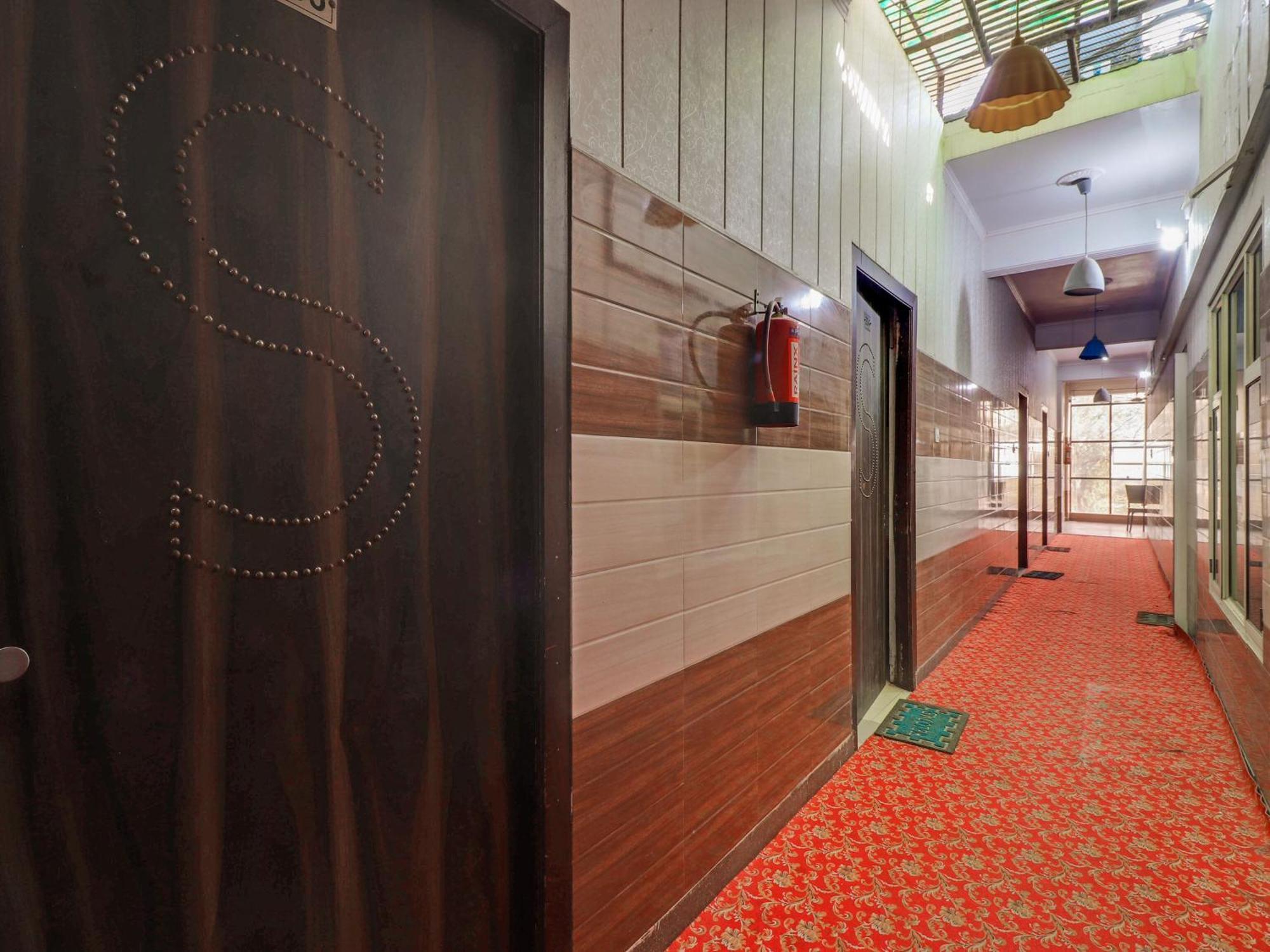 Collection O Paradise And Restaurant Hotel Kashipur Luaran gambar