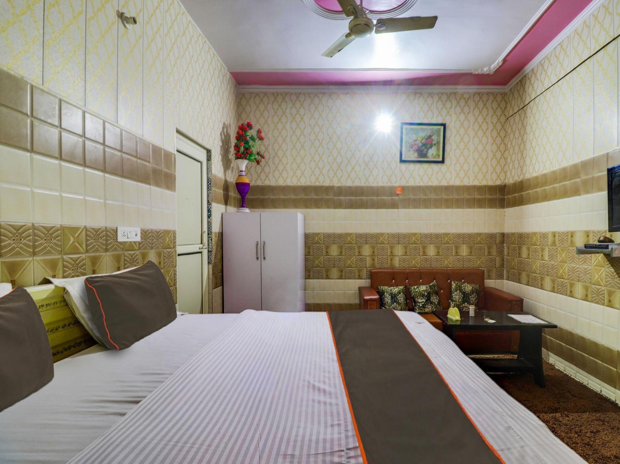 Collection O Paradise And Restaurant Hotel Kashipur Luaran gambar